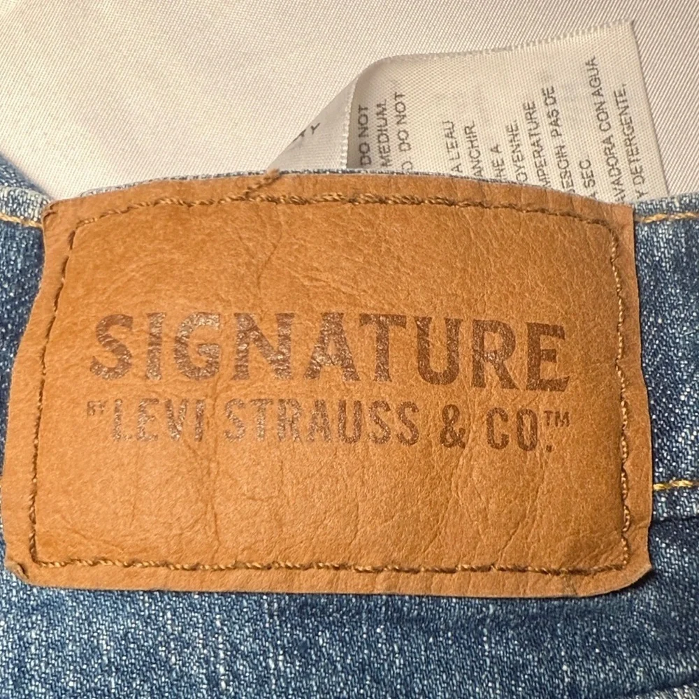 NEW! Levi Strauss Signature 38x32 Men's Athletic Fit Denim Jeans